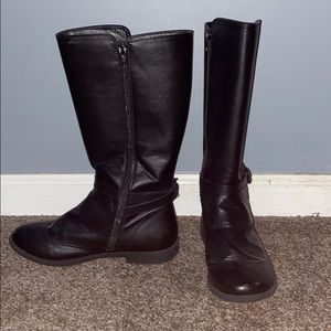 Black Shin-length Boots